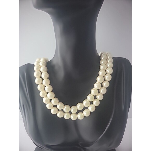 Vintage Necklace Beaded White Multi Strand Jewelry Costume Bride Date - Picture 4 of 10